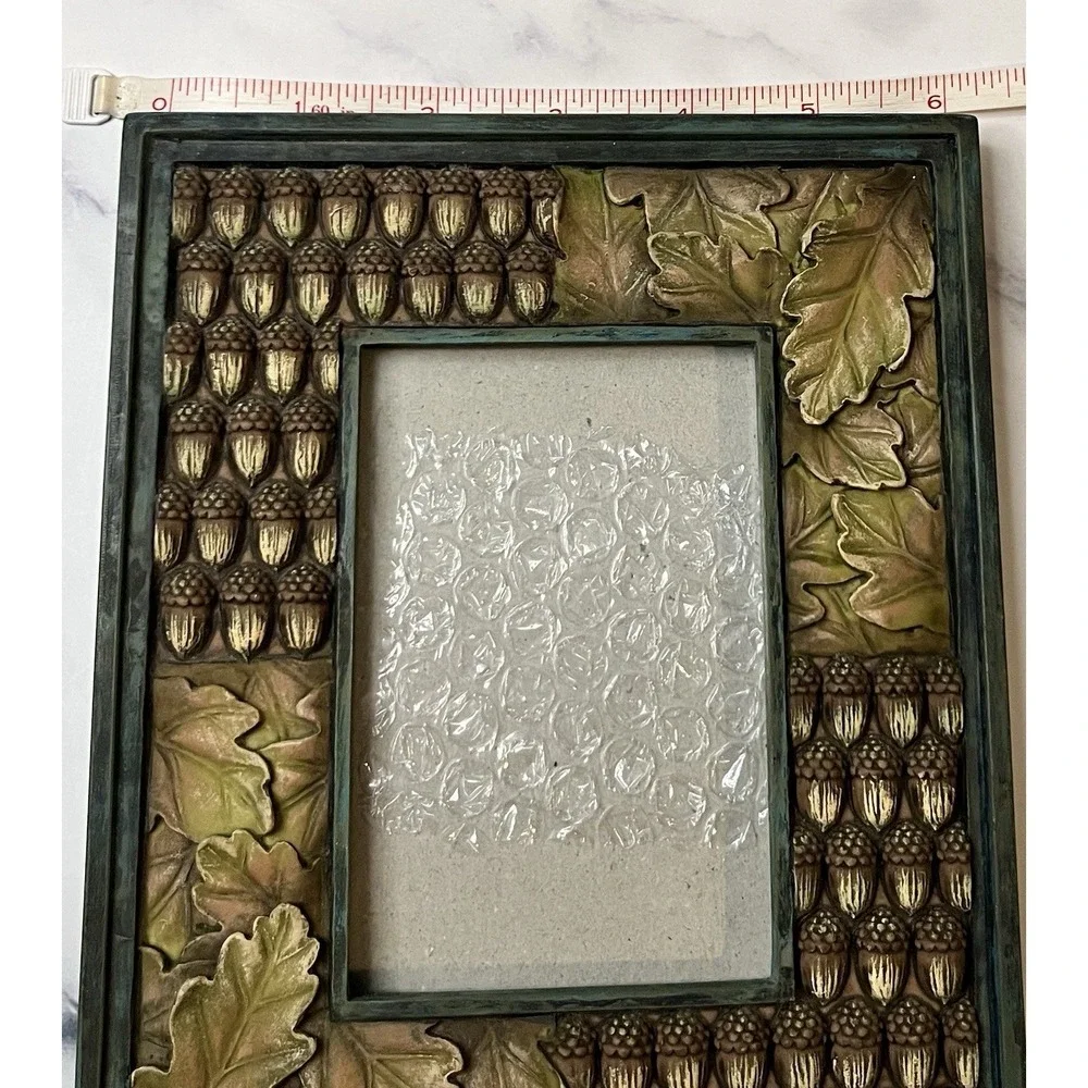 Vintage Parylite Acorn Picture Frame Holds 3.5